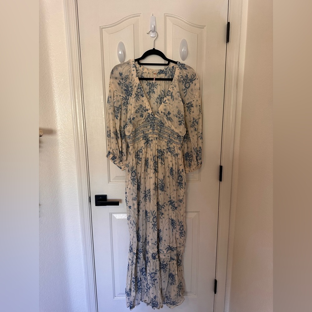 FREE PEOPLE GOLDEN HOUR MAXI DRESS - SIZE M